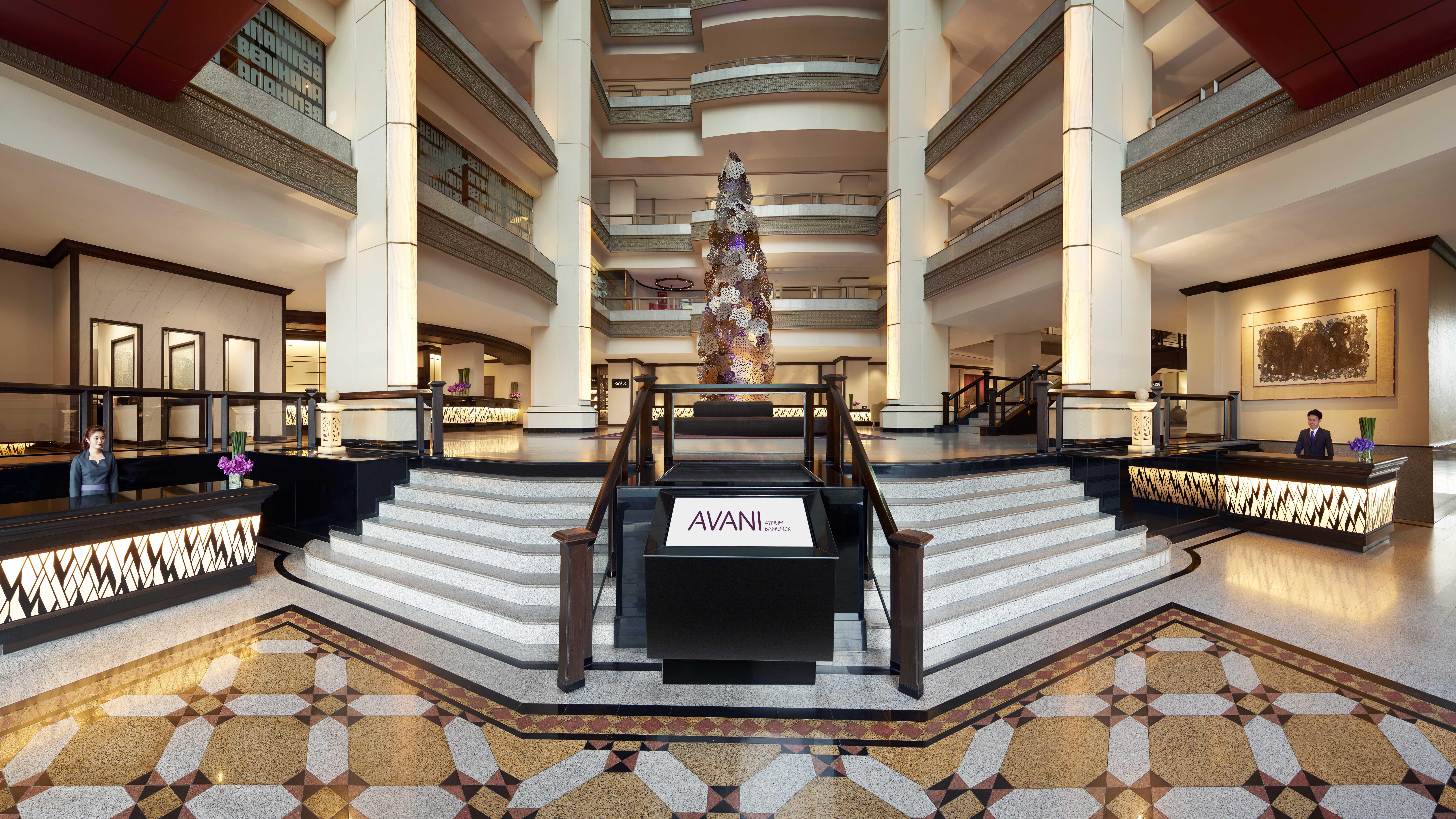 Avani Atrium Bangkok Hotel - SHA Extra Plus Certified Exterior foto Lobby
