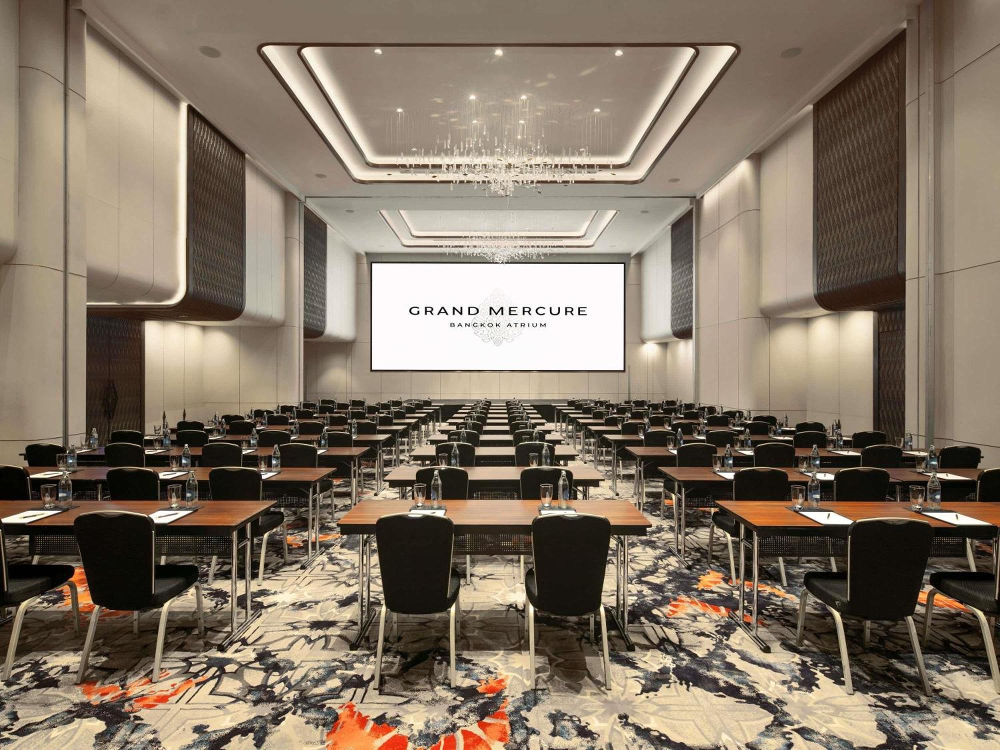 Avani Atrium Bangkok Hotel - SHA Extra Plus Certified Exterior foto